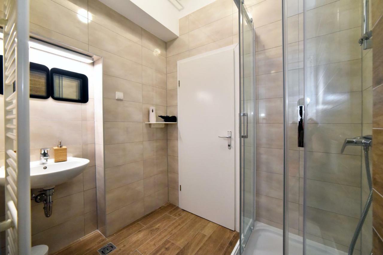 Ban Jelacic Apartment Zagreb Ngoại thất bức ảnh